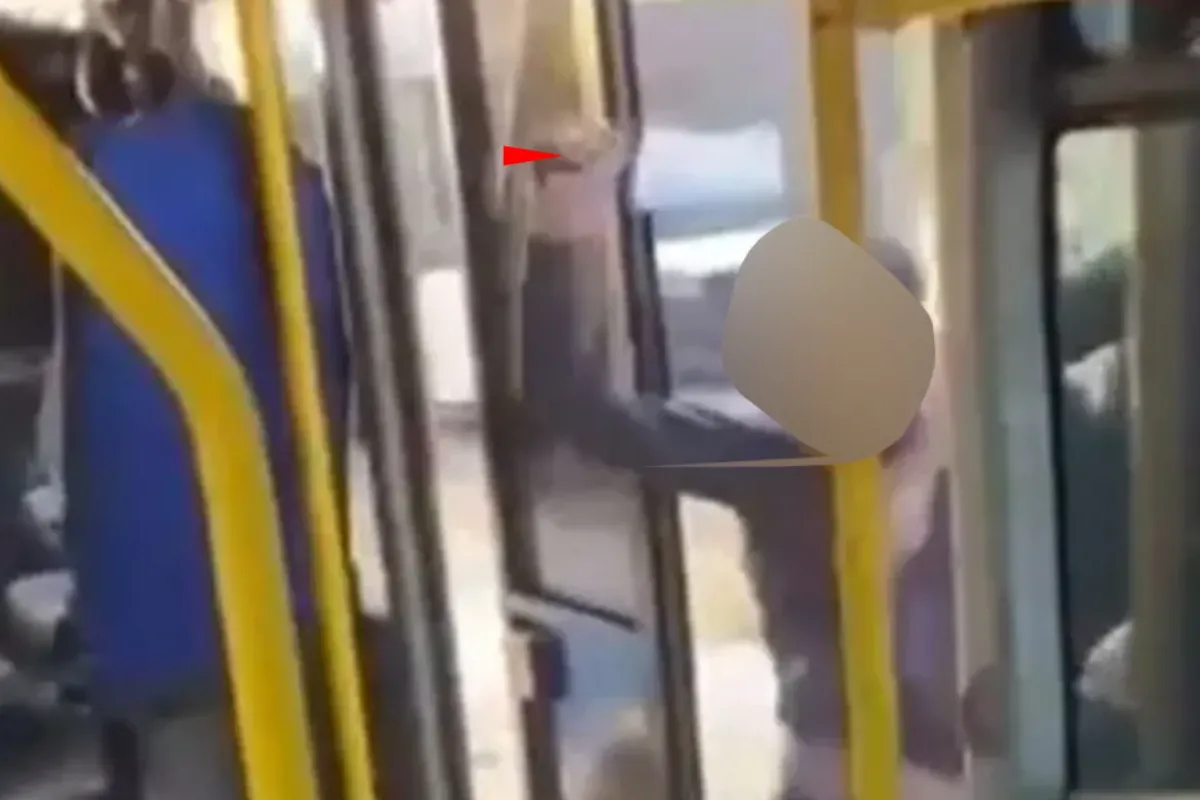 Otobüste satırla dehşet anları