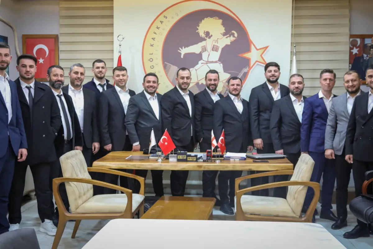 İnegöl Kafkas Folklor Derneği'nde yeni yönetim belli oldu