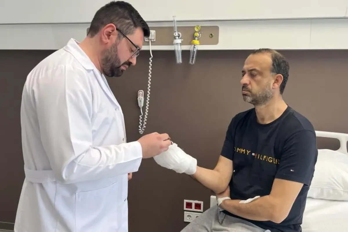 Kopan parmağını buz poşetine koyup Türkiye'ye geldi