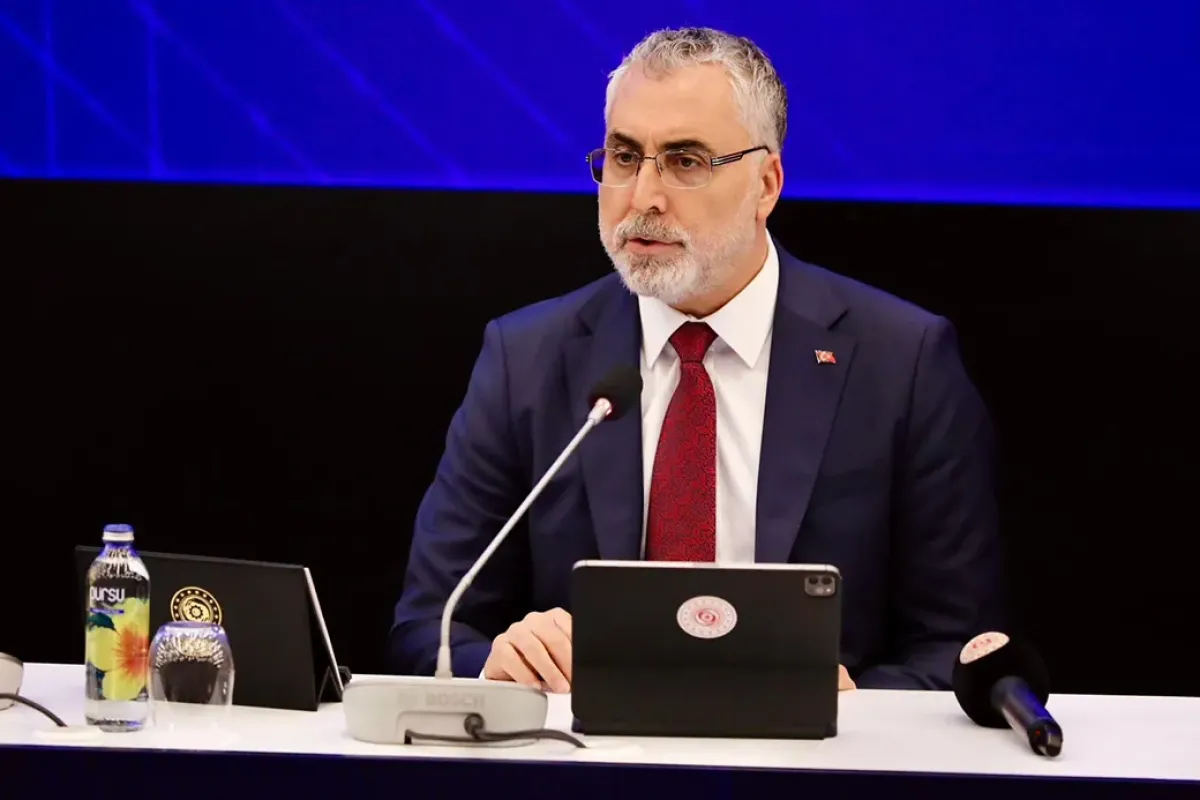 Bakan Işıkhan'dan milyonları ilgilendiren asgari ücret açıklaması
