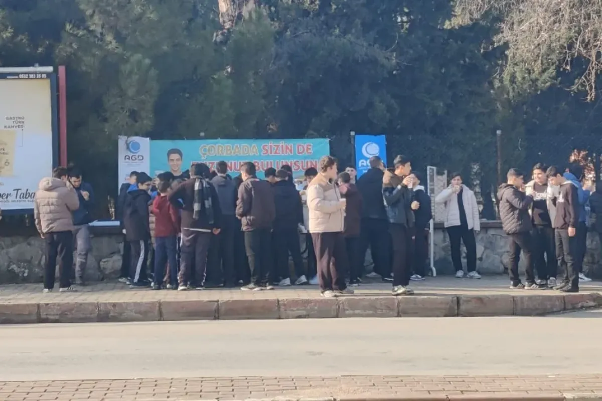 İnegöl’de Öğrenciler İçin Çorba Seferberliği Her Hafta Sürüyor