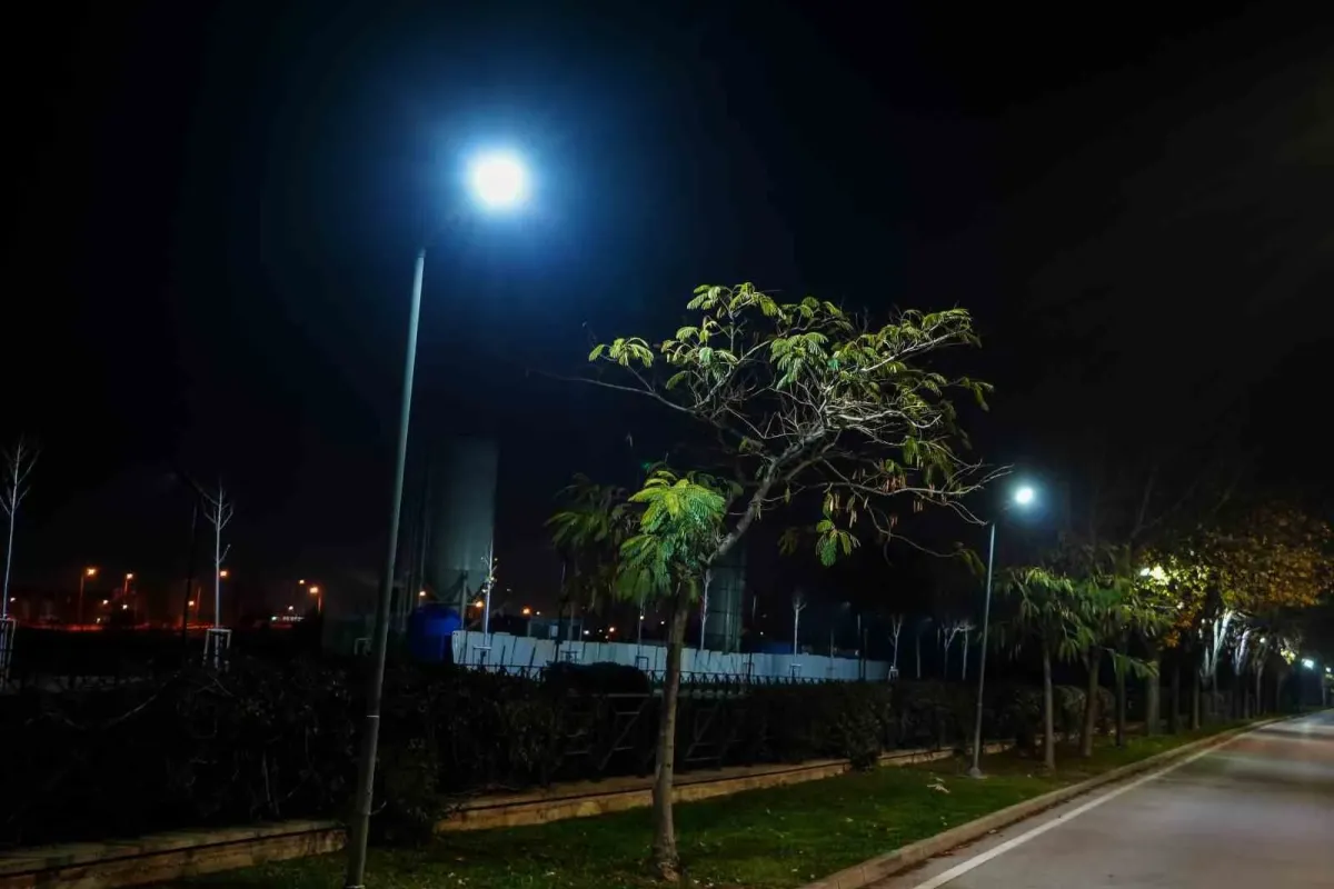 UEDAŞ, sokak lambalarında led dönüşüm sürecini başlattı