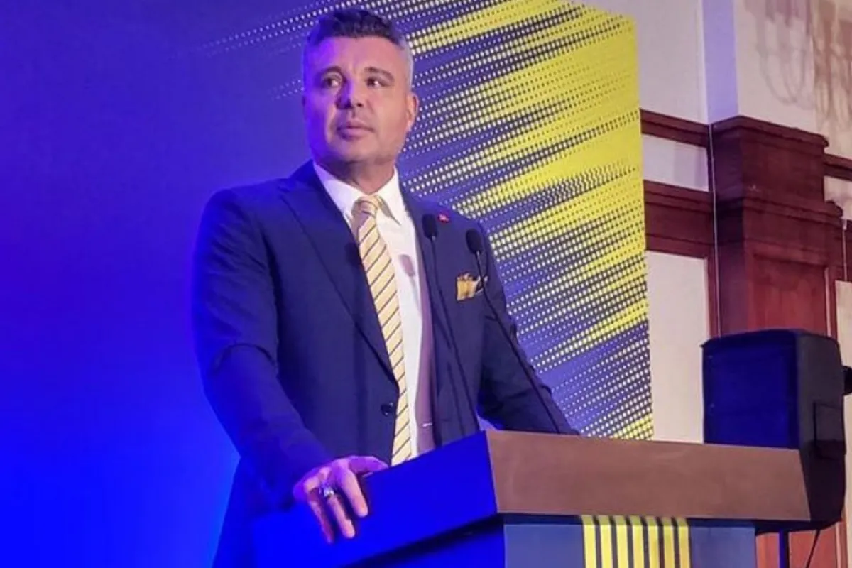 Sadettin Saran Evli mi? Özel Hayatı Yeniden Merak Konusu Oldu