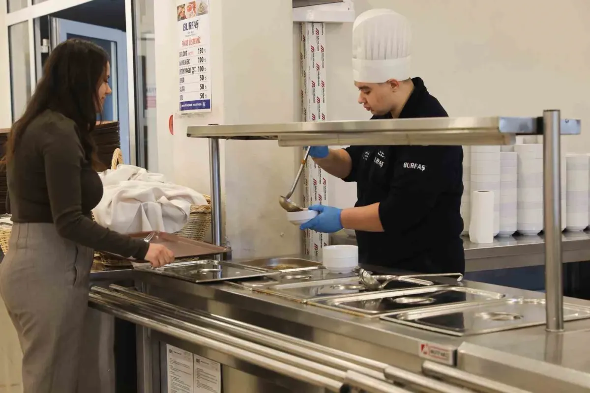 Büyükşehirde engeller sevgiyle aşılıyor