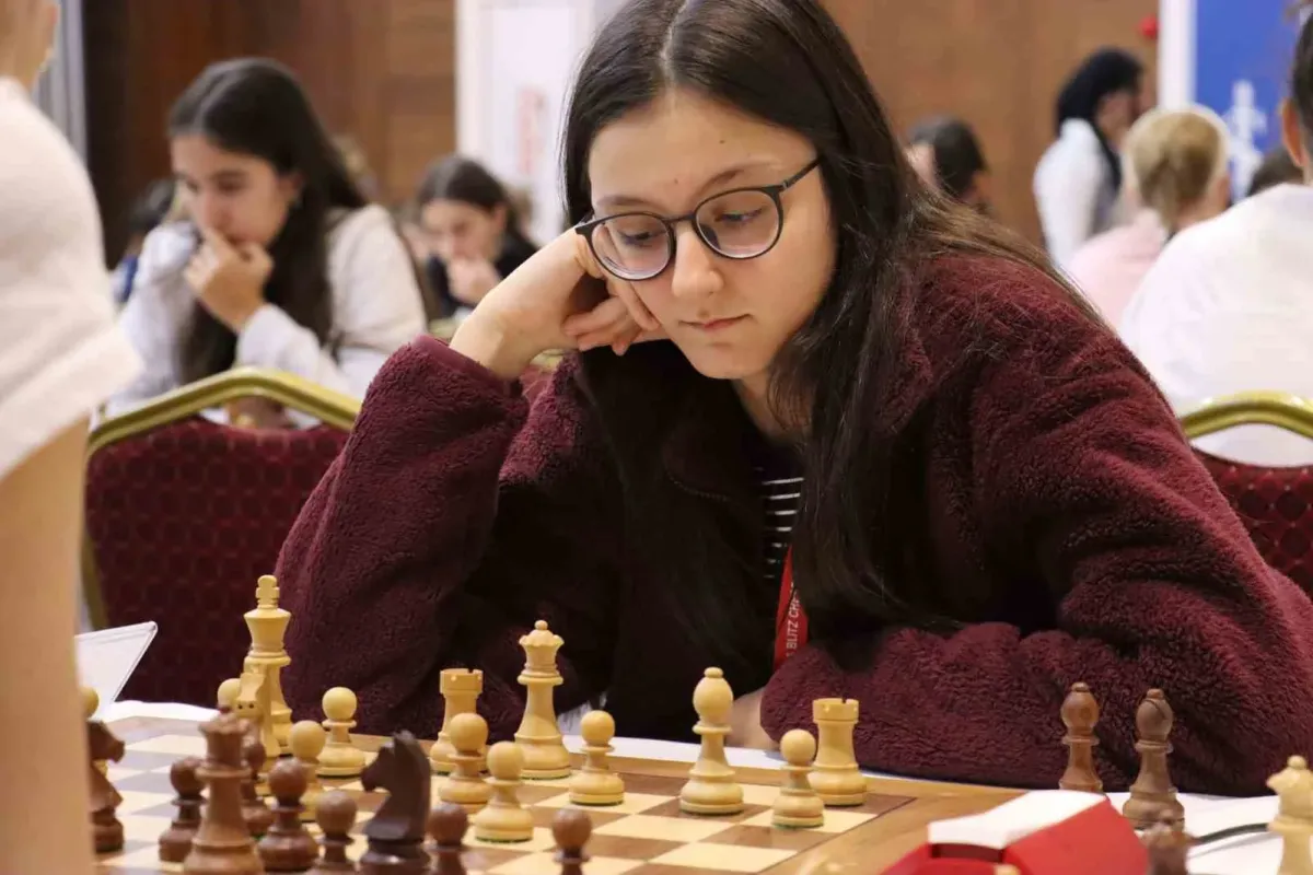 Bursa Büyükşehir Belediyesporlu Arya Aydoğan dünya 4.’sü oldu