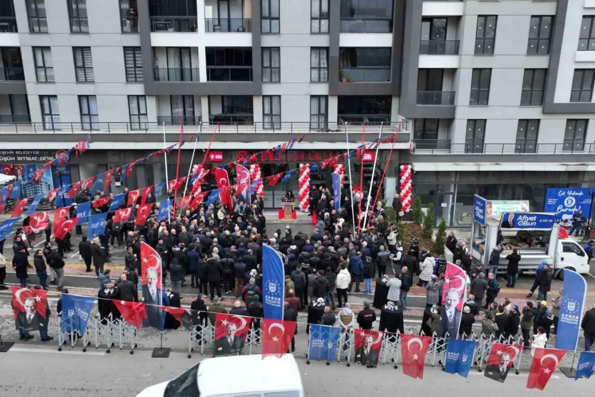 Bursa’da dayanışmanın sofrası büyüyor