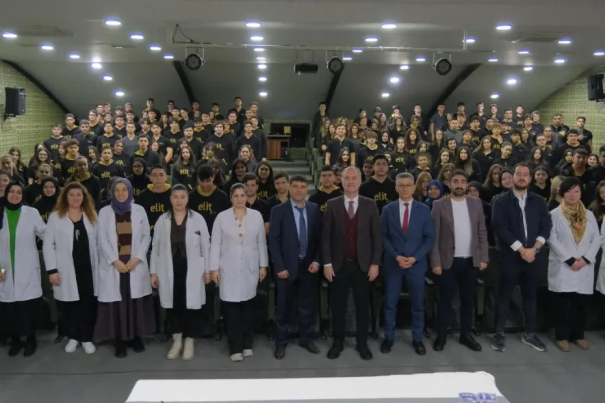 İnegöl’ün geleceği gençlerle şekilleniyor