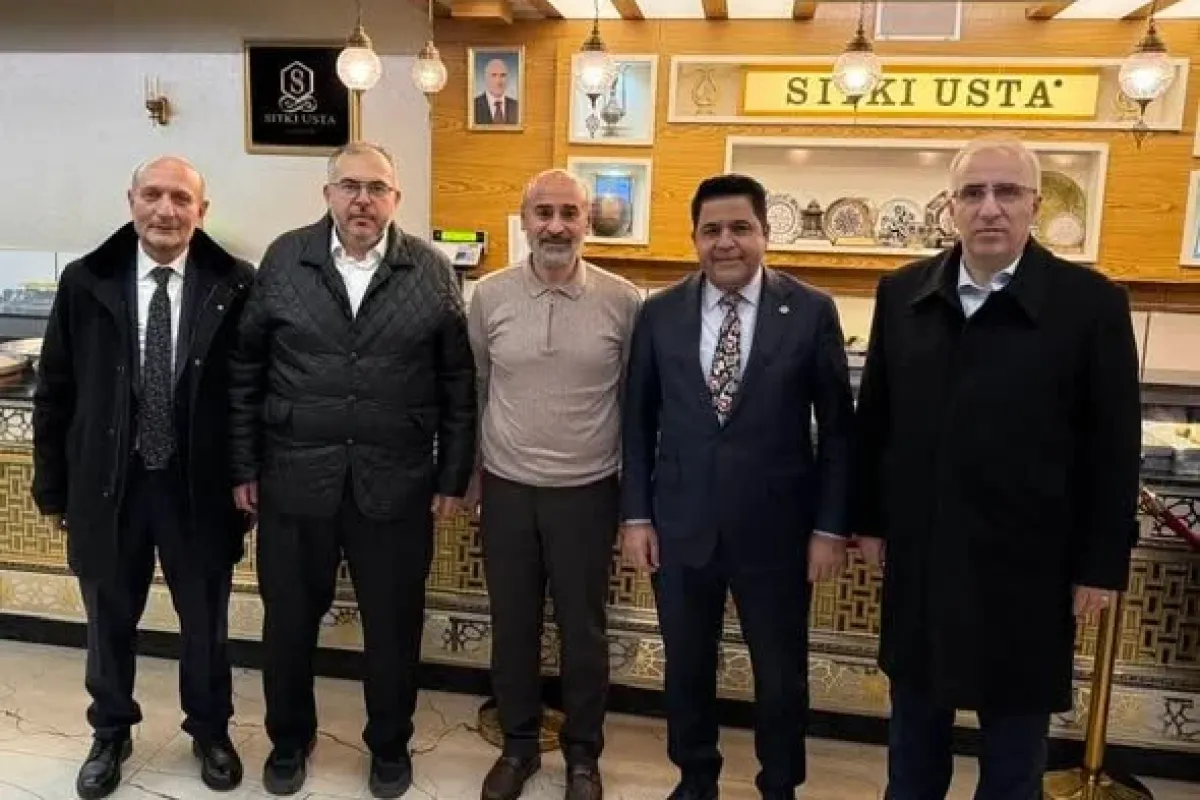 Siyasilerin uğrak noktası Sıtkı Usta