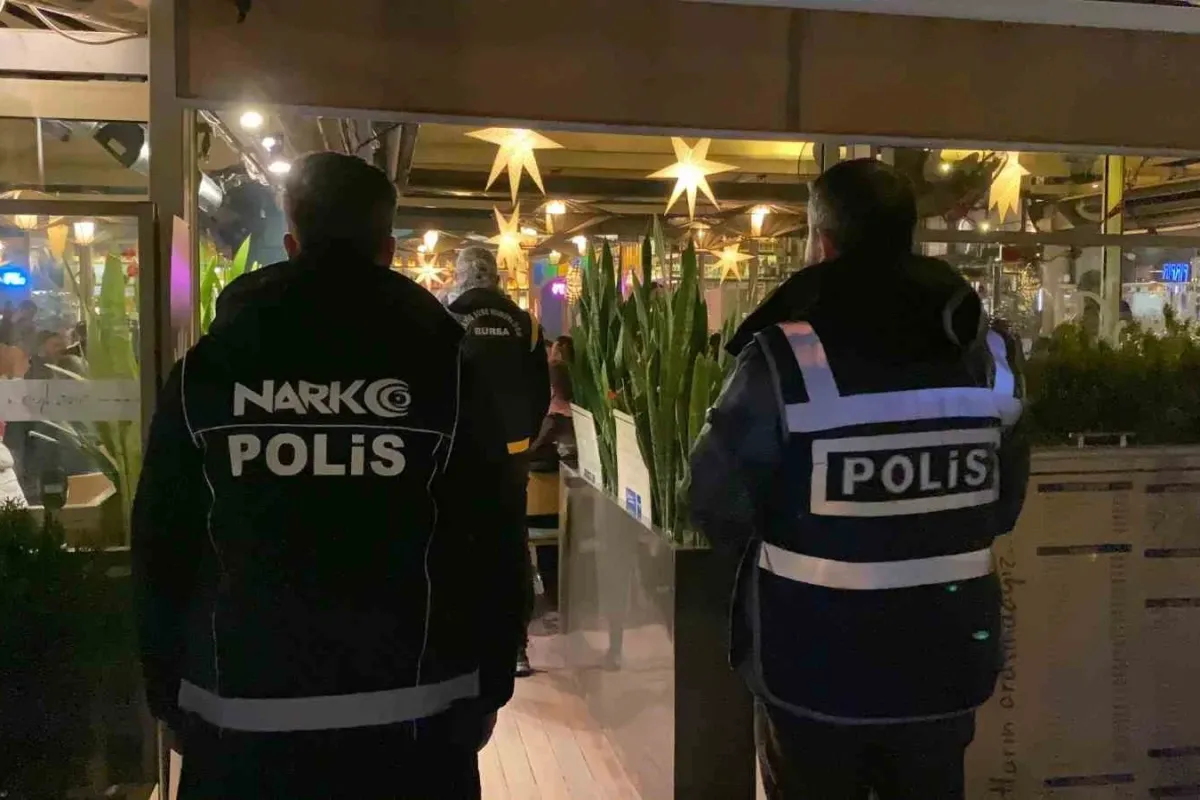 Bursa’da gece boyunca süren asayiş uygulaması: 3 ilçede aranan şahıslar yakalandı