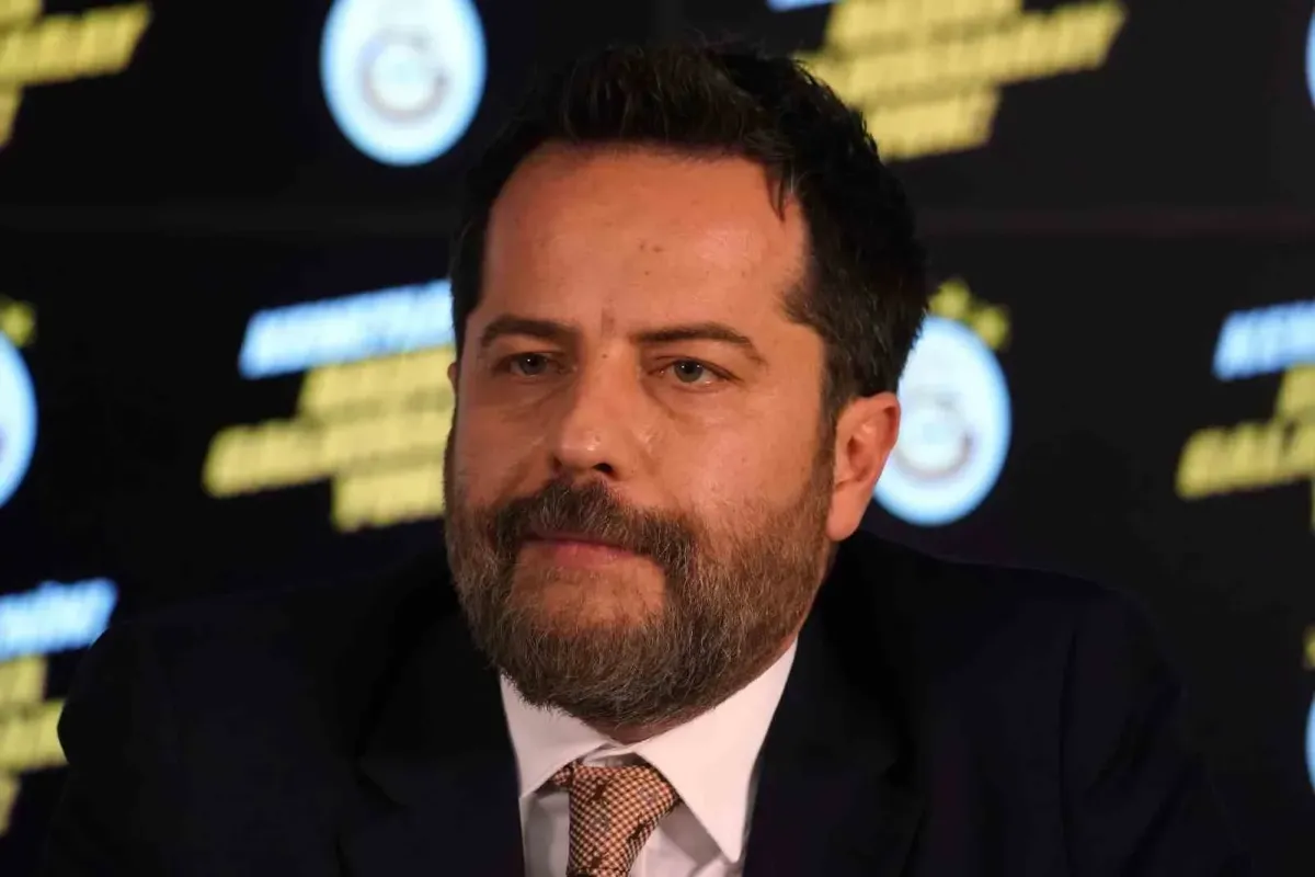 Eski Galatasaray yöneticisi Erden Timur tutuklandı