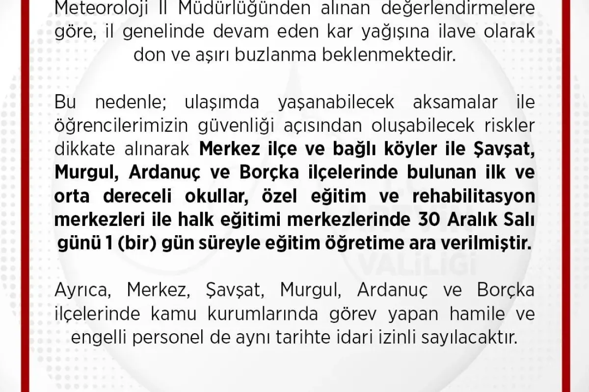 Artvin’de kar ve buzlanma nedeniyle okullara 1 gün ara