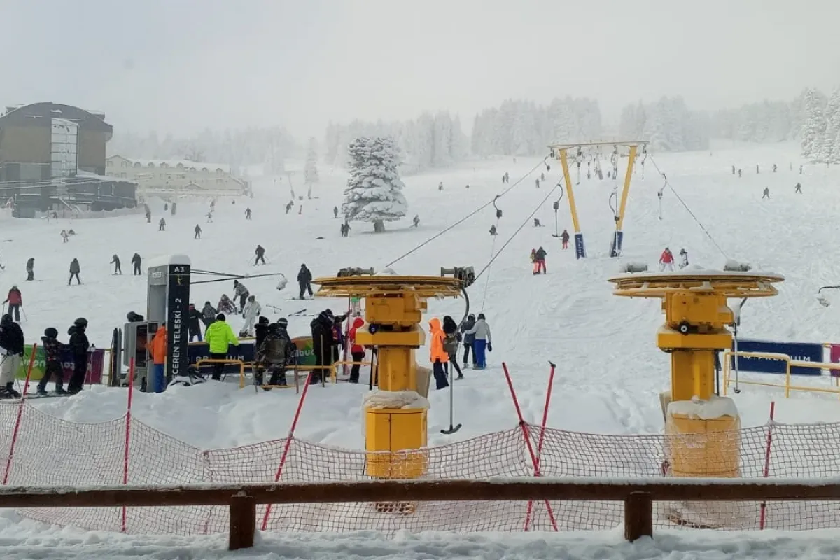 Uludağ kayak tutkunlarını bekliyor