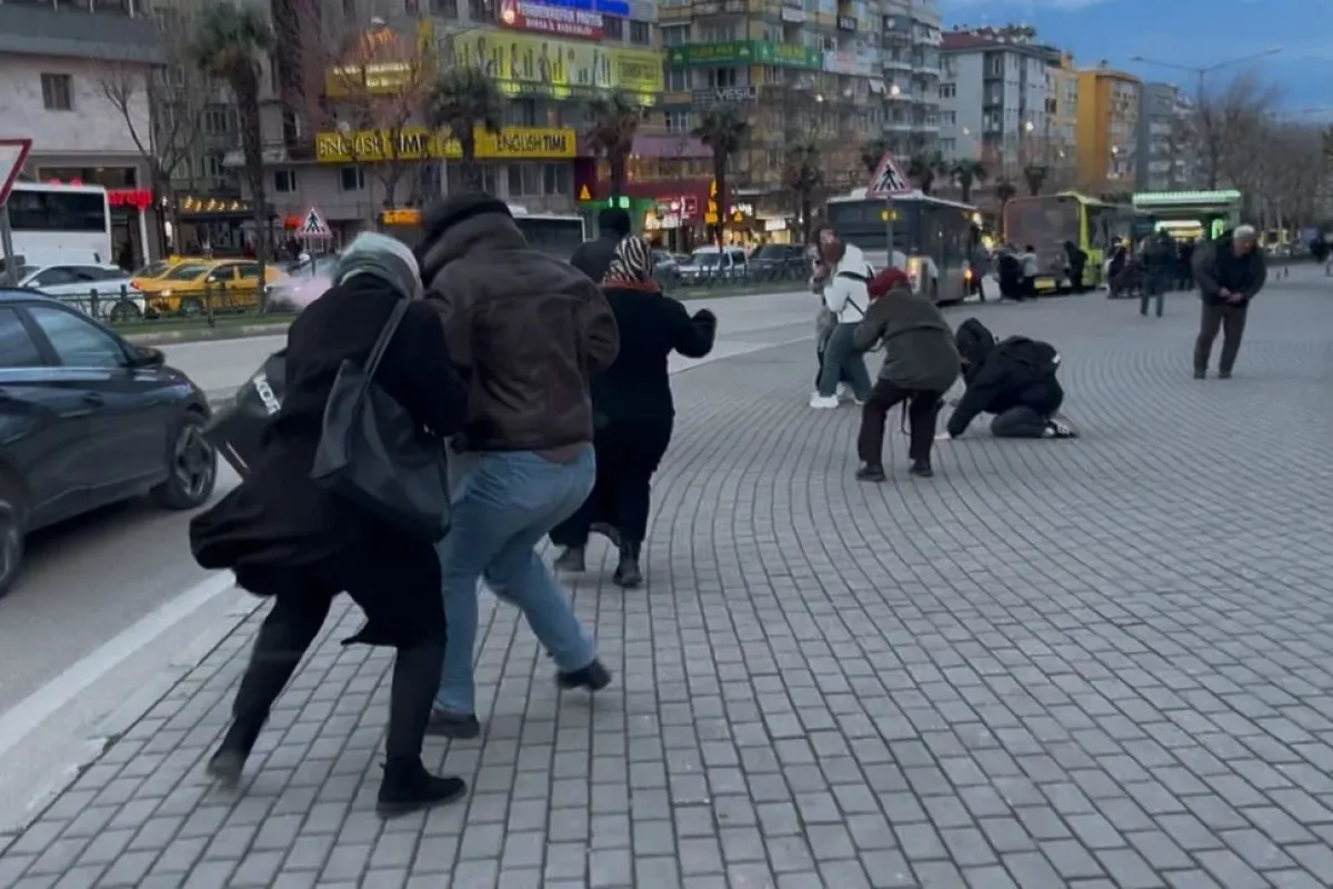 Fırtınada uçmamak için yerlere böyle yattılar