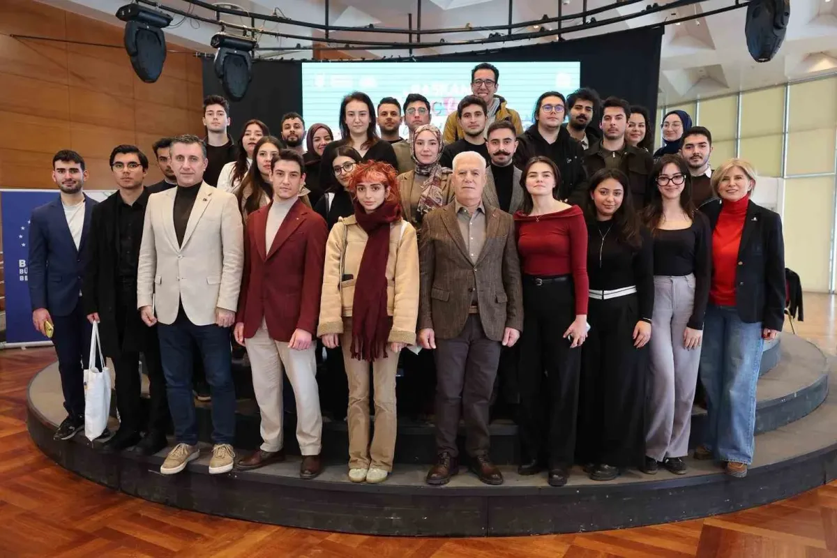Başkan Bozbey, gençlerle geleceği konuştu