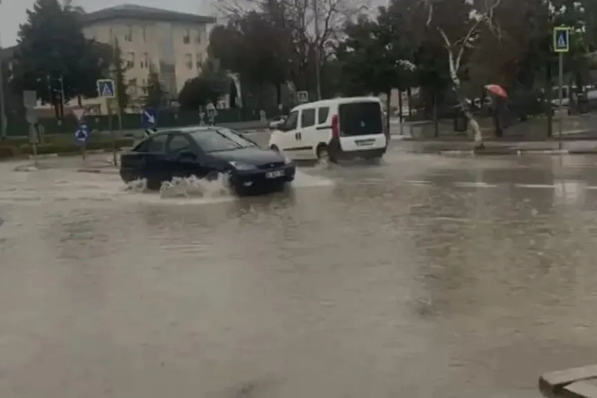 Saadet Partisi’nden AK Parti ve CHP’ye  Tepki