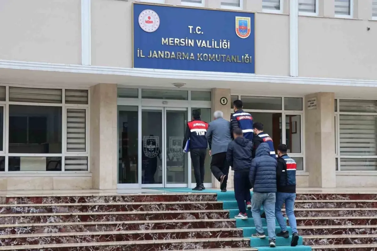 Mersin merkezli DEAŞ operasyonunda 17 şüpheli gözaltında