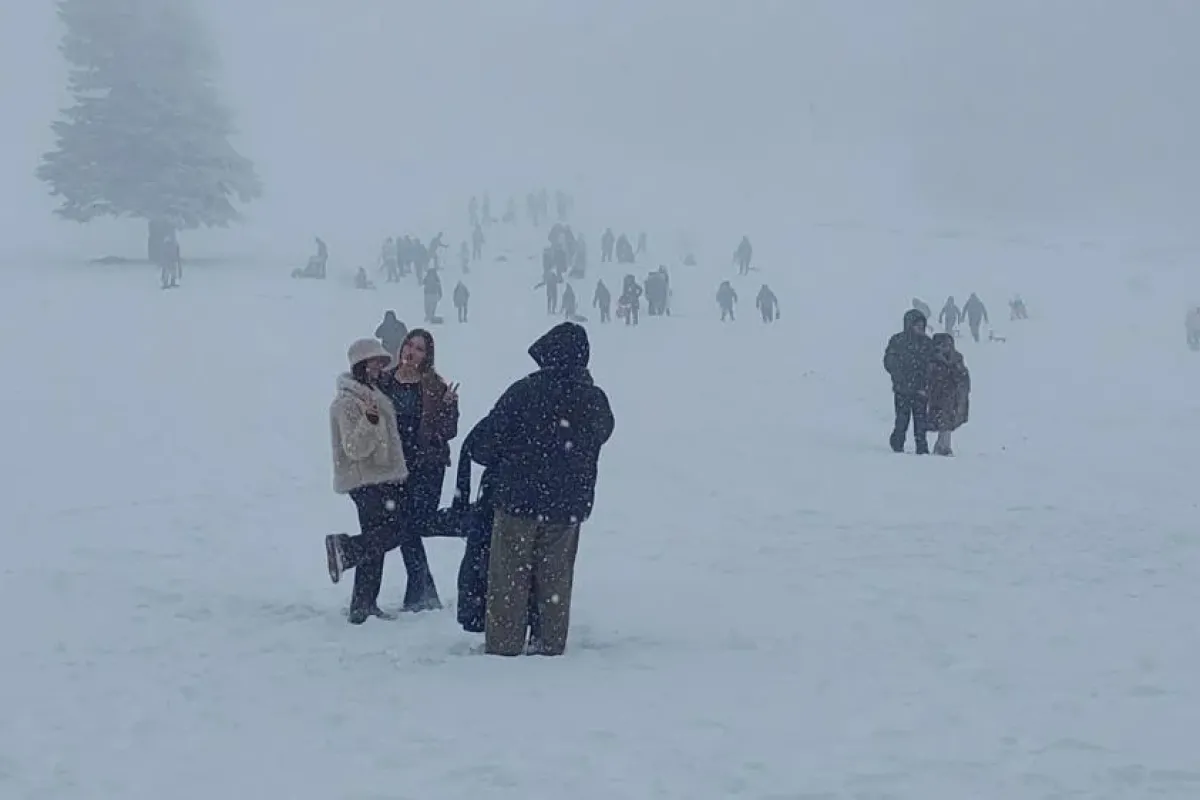 Kar kalınlığı 60 santimetreyi geçti