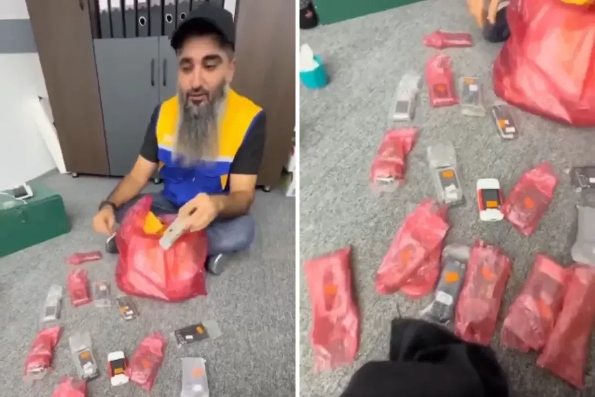 Sipariş verdiği telefonları 16 yıl sonra teslim aldı