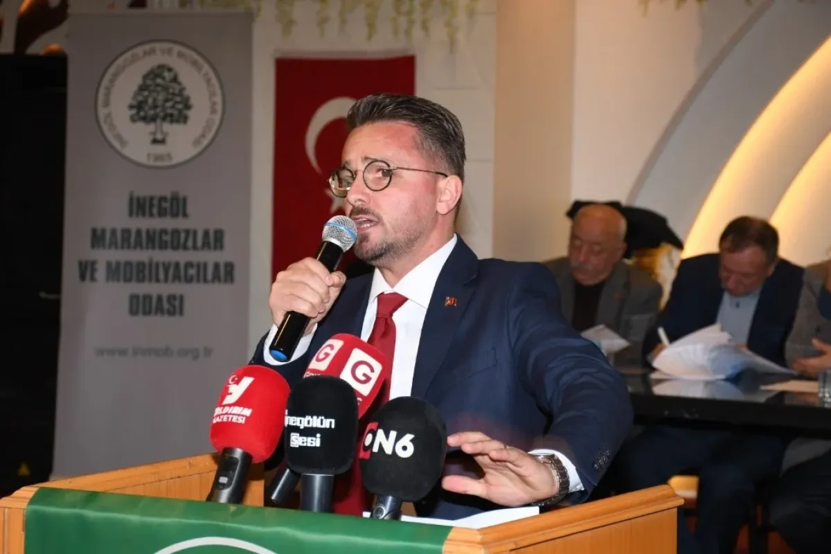 Bin üzerinde katılım! İnegöl mobilyacısının tercihi Yasin Altuntepe