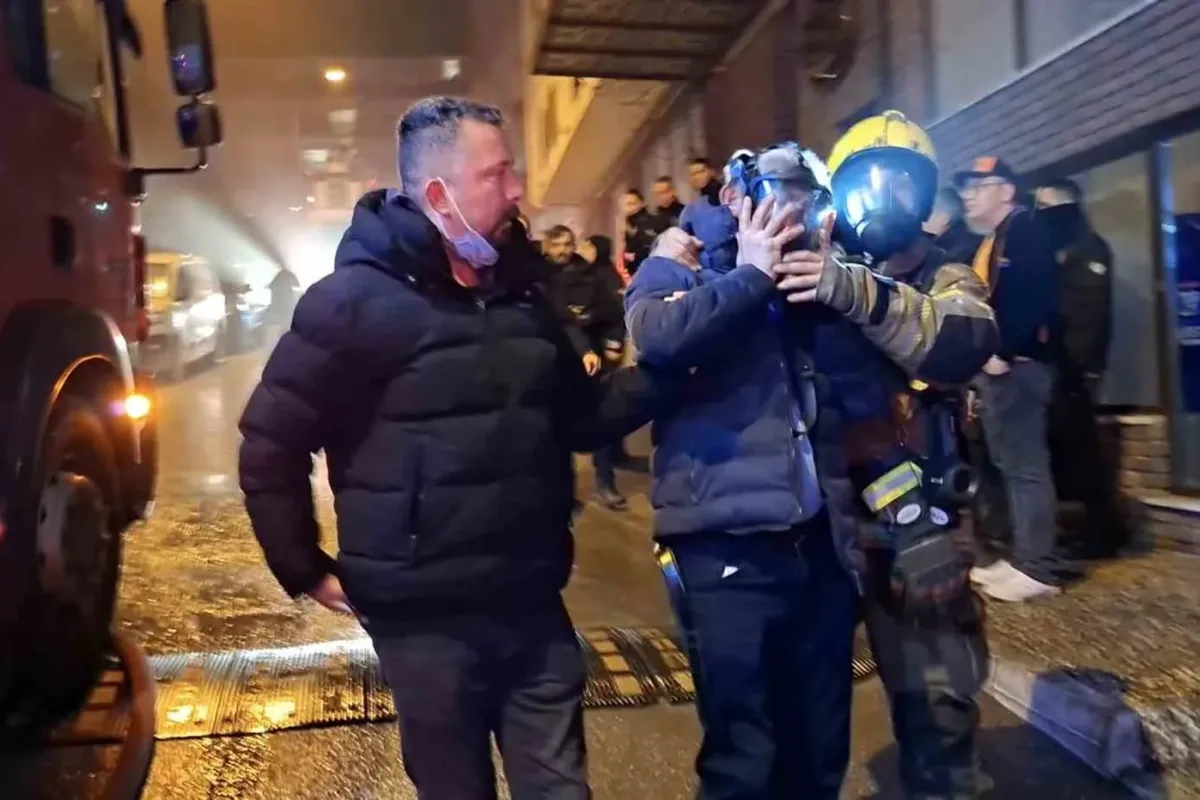 Bursa’da otel yangını kontrol altına alındı: 7 kişi yaralandı