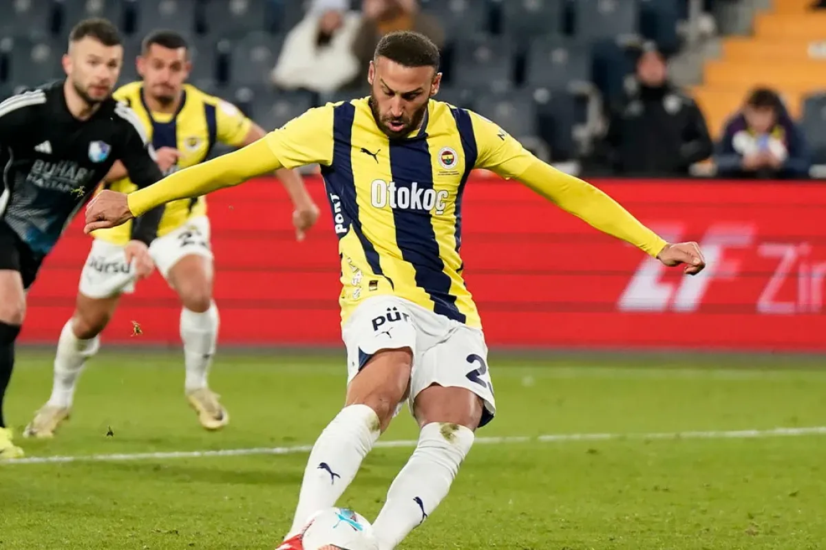 Cenk Tosun Fenerbahçe’den Ayrılıyor