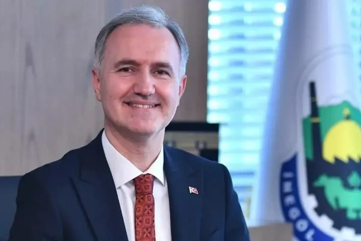 İnegöl Belediyesinden bin öğrenciye 6 milyon TL