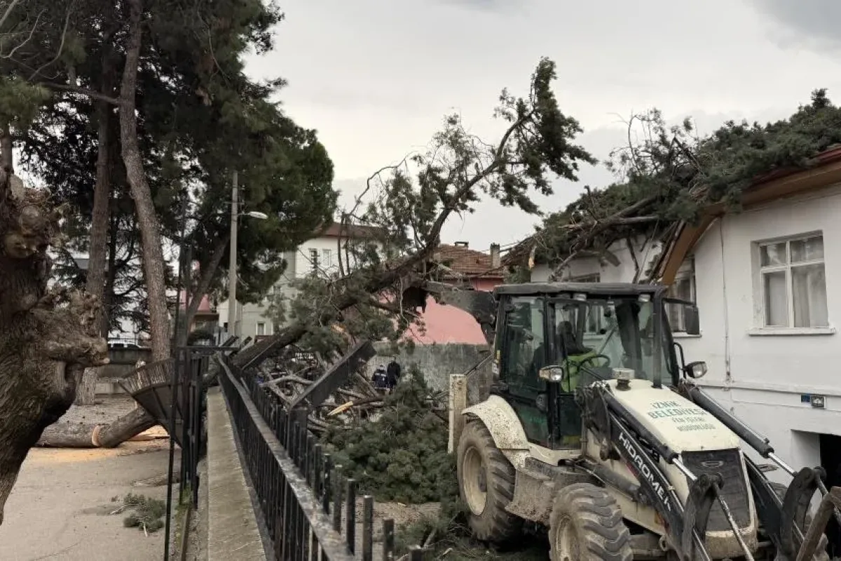 Okul bahçesinde korku dolu anlar! Tatil olmasaydı...