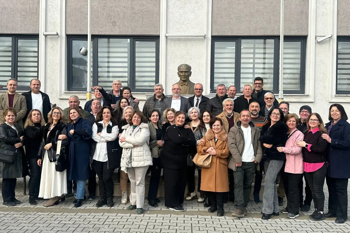 İnegöl Ortaokulu ve Lisesi Mezunları Yıllar Sonra Buluştu