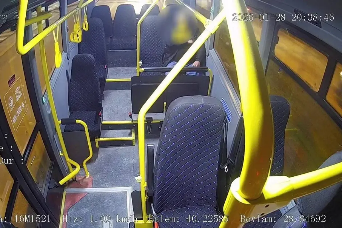 Halk otobüsünde korku dolu anlar!