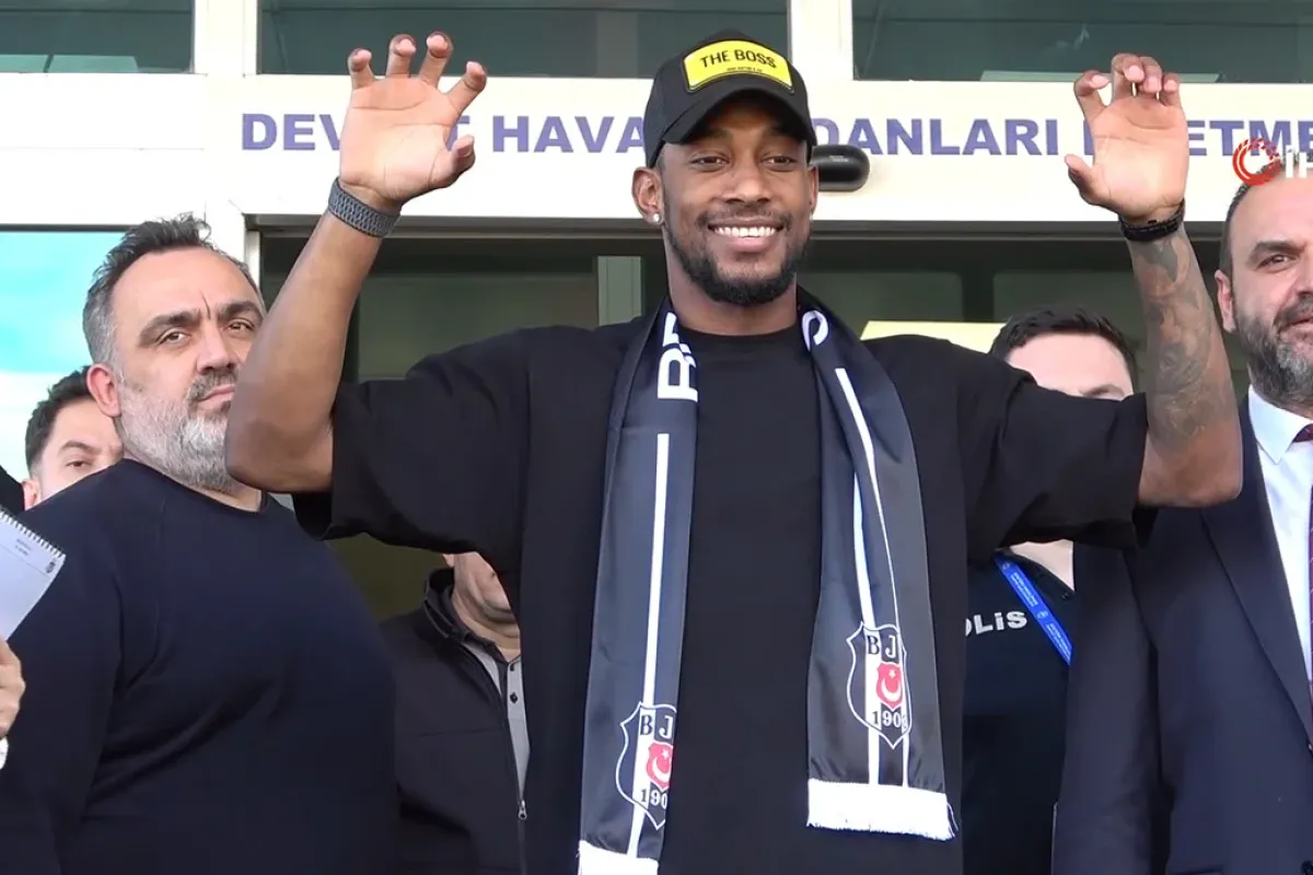 Beşiktaş’ın yeni transferi Amir Murillo İstanbul’a geldi