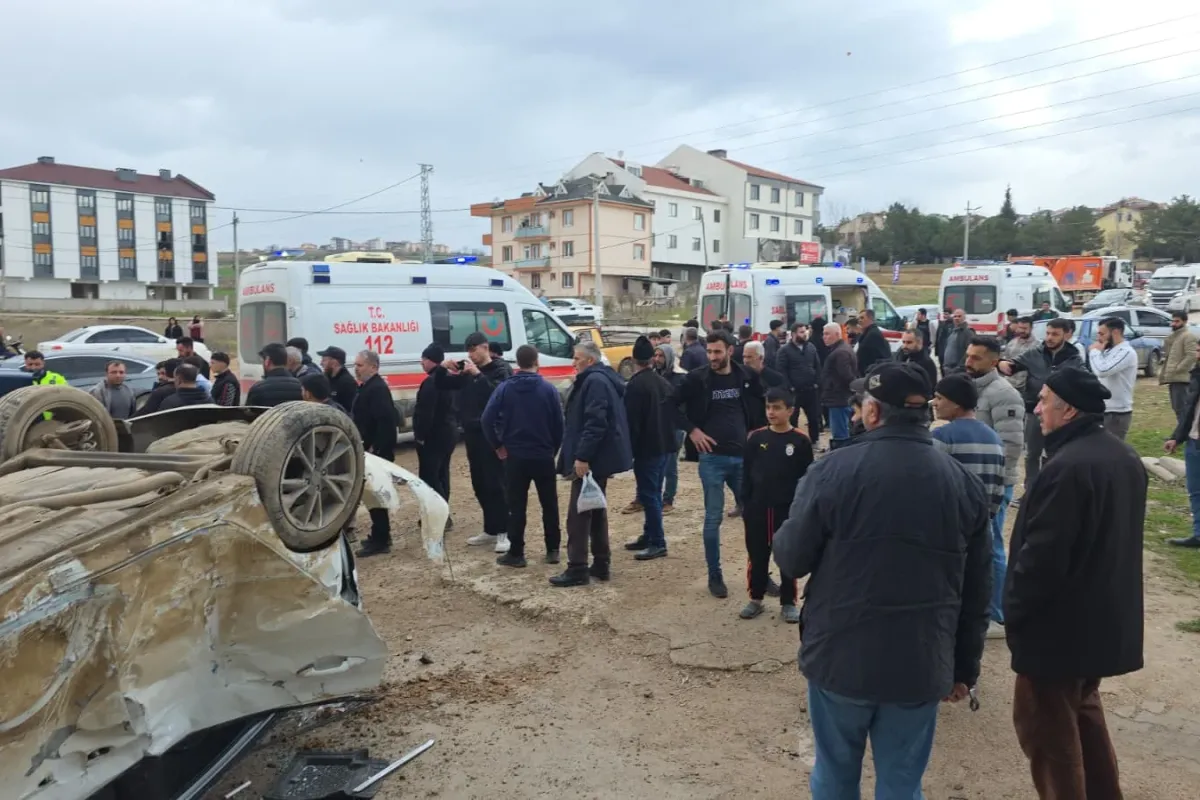 İnegöl'de can pazarı 7 yaralı