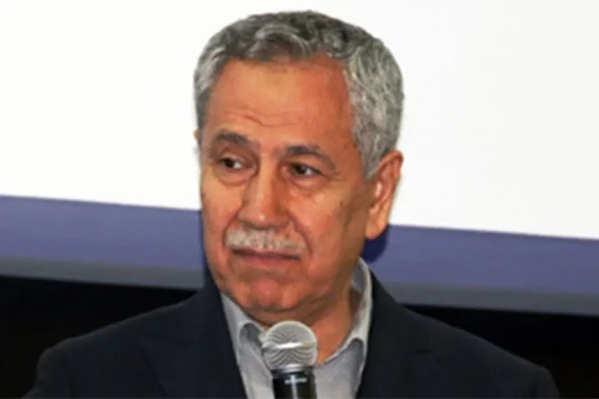 Bülent Arınç: Millet dinden kaçıyor