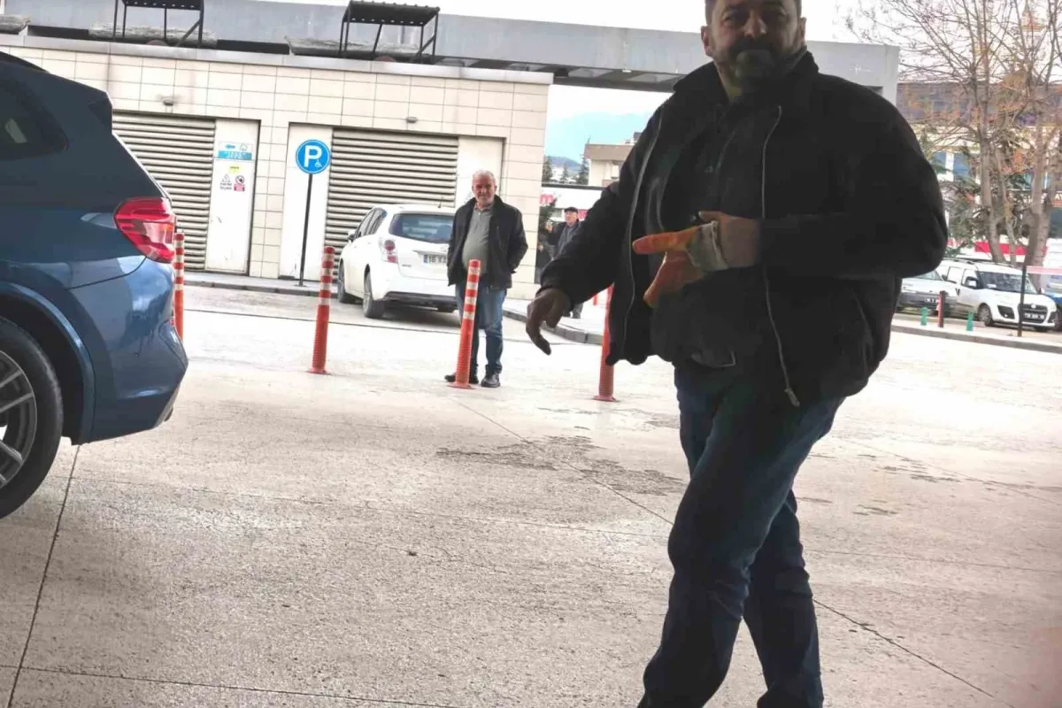 Bursa’da metal atölyesinde feci kaza: İşçinin 2 parmağı koptu