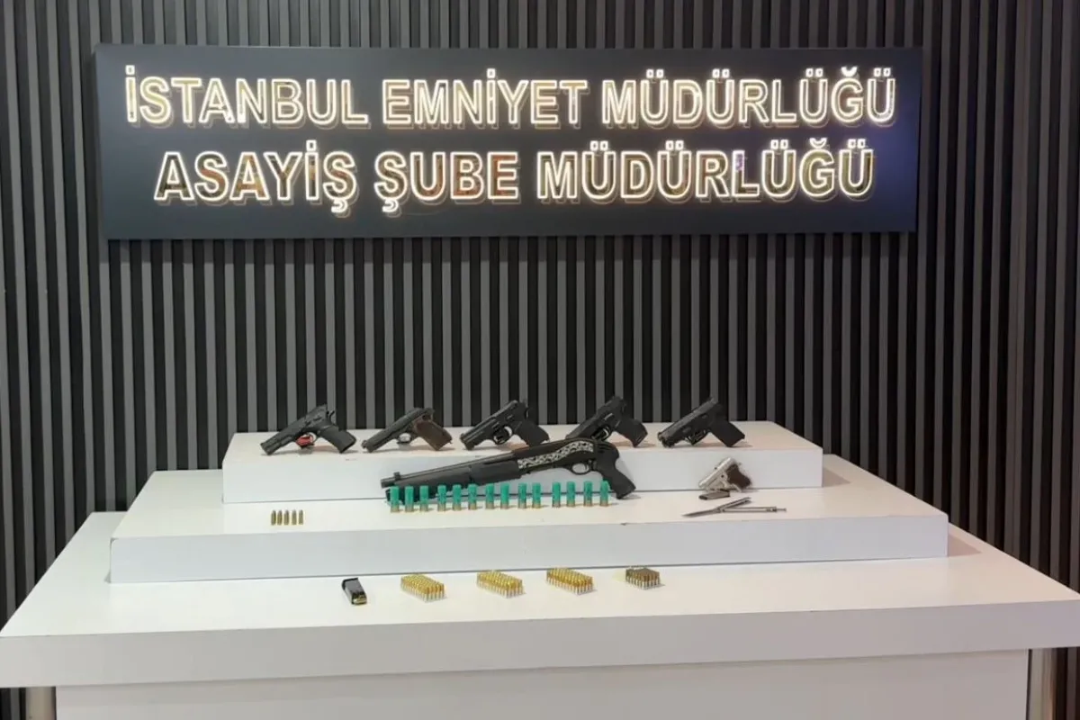 İstanbul merkezli 7 ilde düzenlenen yeni nesil suç örgütlerine yönelik operasyonda gözaltına alınan 42 şüpheli adliyeye sevk edildi