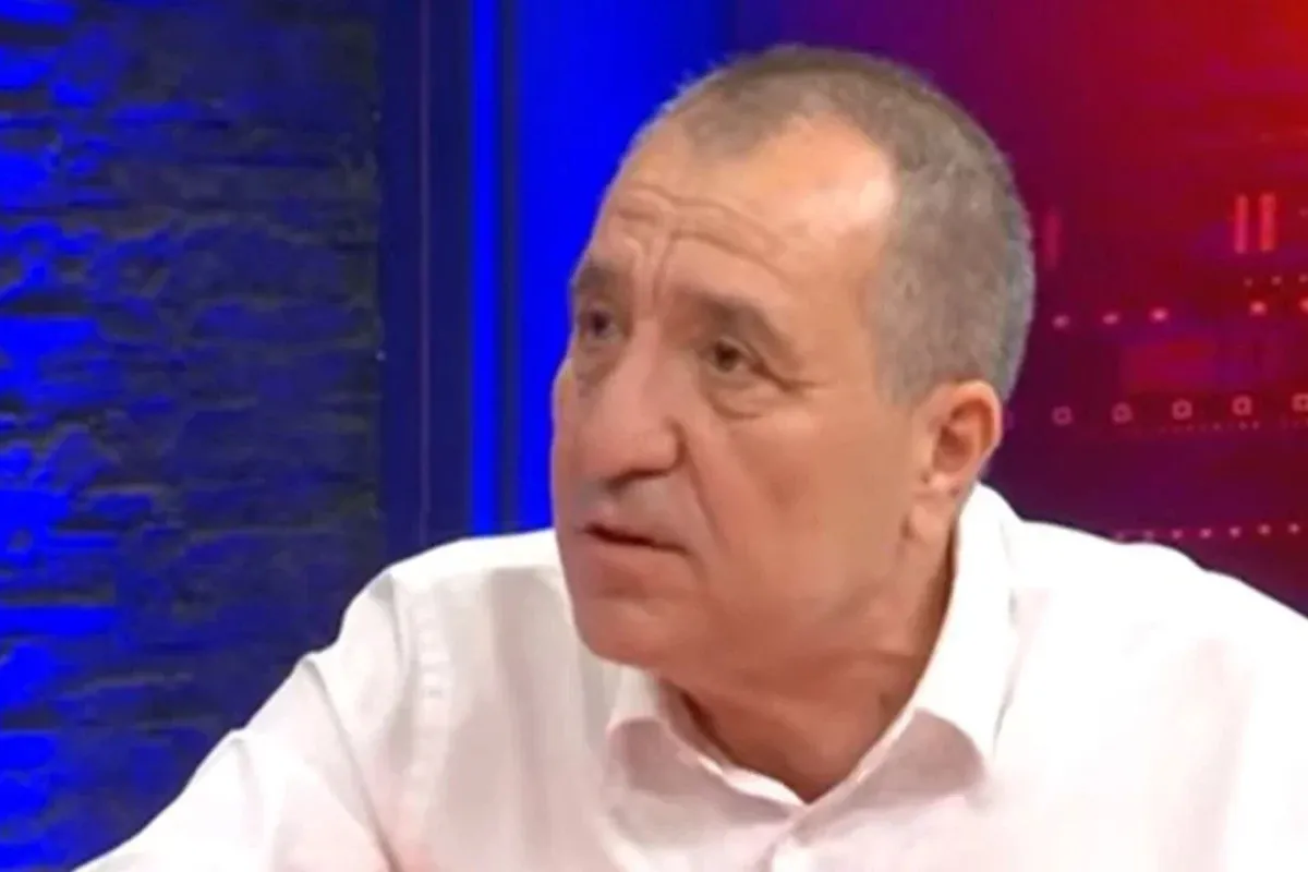 Gazeteci Mehmet Tezkan trafik kazası geçirdi