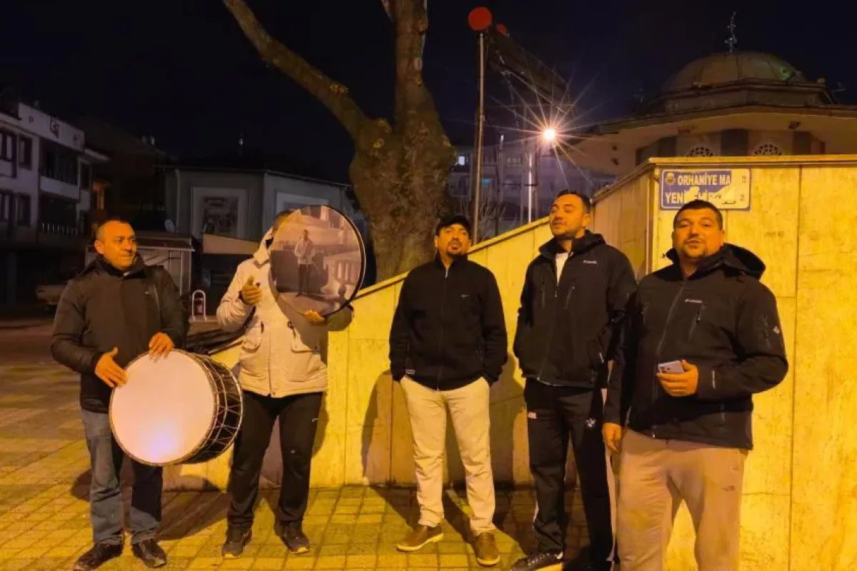 İnegöl'de sahura ilahilerle uyandılar