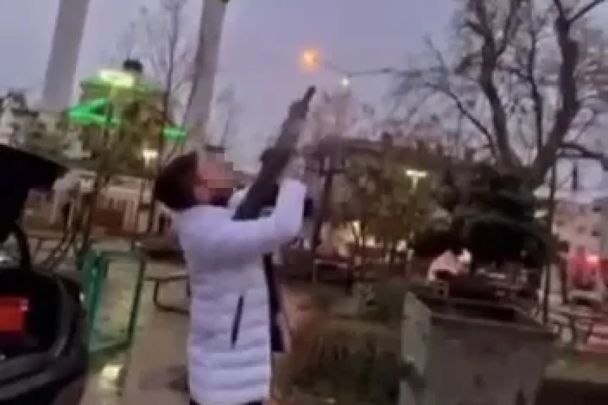 Magandalıkta sınır tanımadı, pompalıyla ateş açıp sosyal medyada yayınladı