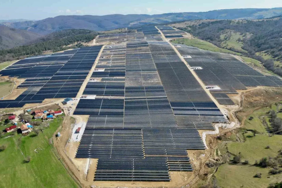 Türkiye’nin elektrik kurulu gücü 123 bin 284 megavata çıktı