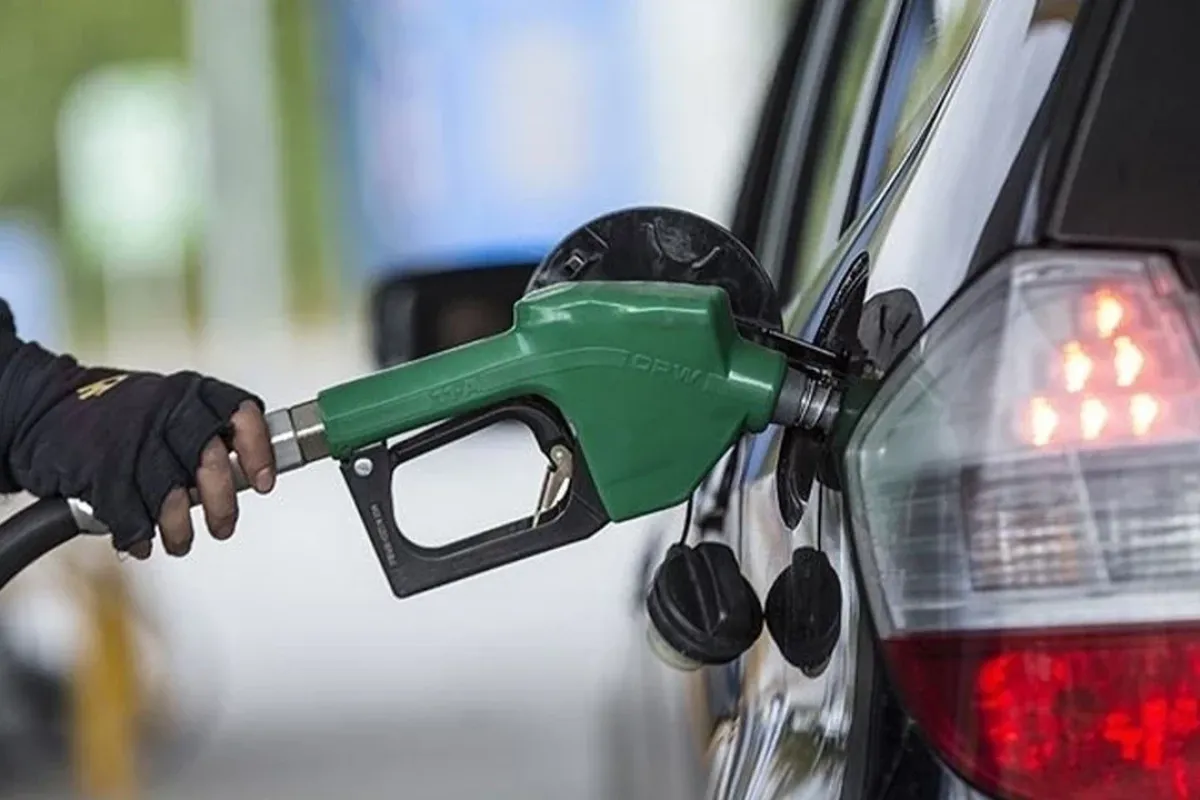 Benzin ve motorine 4 Mart’ta beklenen zam oranları
