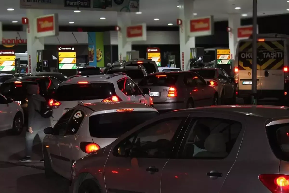 Motorine planlanan 6,69 TL zam iptal edildi, gaz yağına yansıyacak