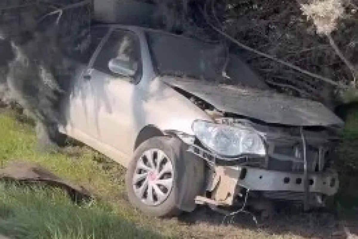 İnegöl'de feci kaza! Sürücü yaralandı, araç pert oldu