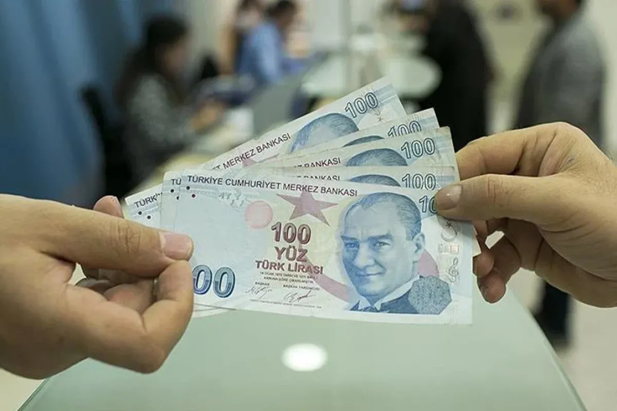 İstanbul LGS birincilerine Türkiye Yüzyılı bursu 10 bin TL