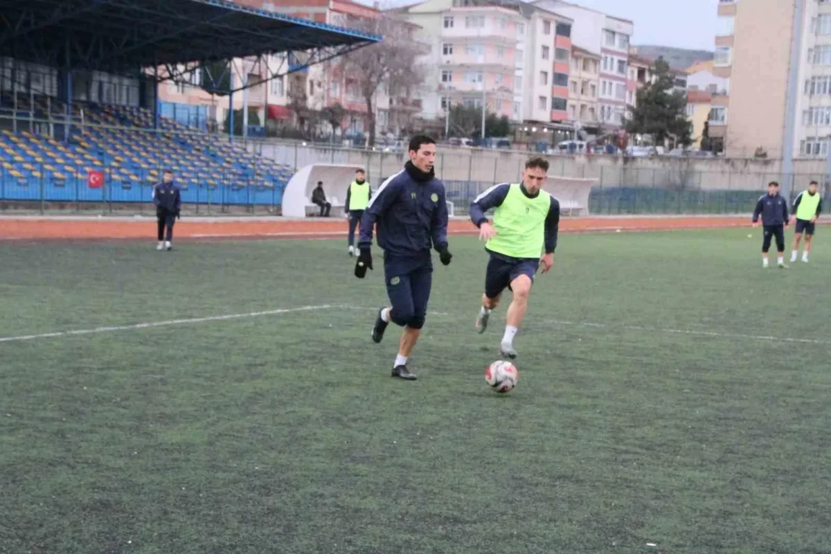 Söğütspor zorlu maçın hazırlıklarını sürdürüyor