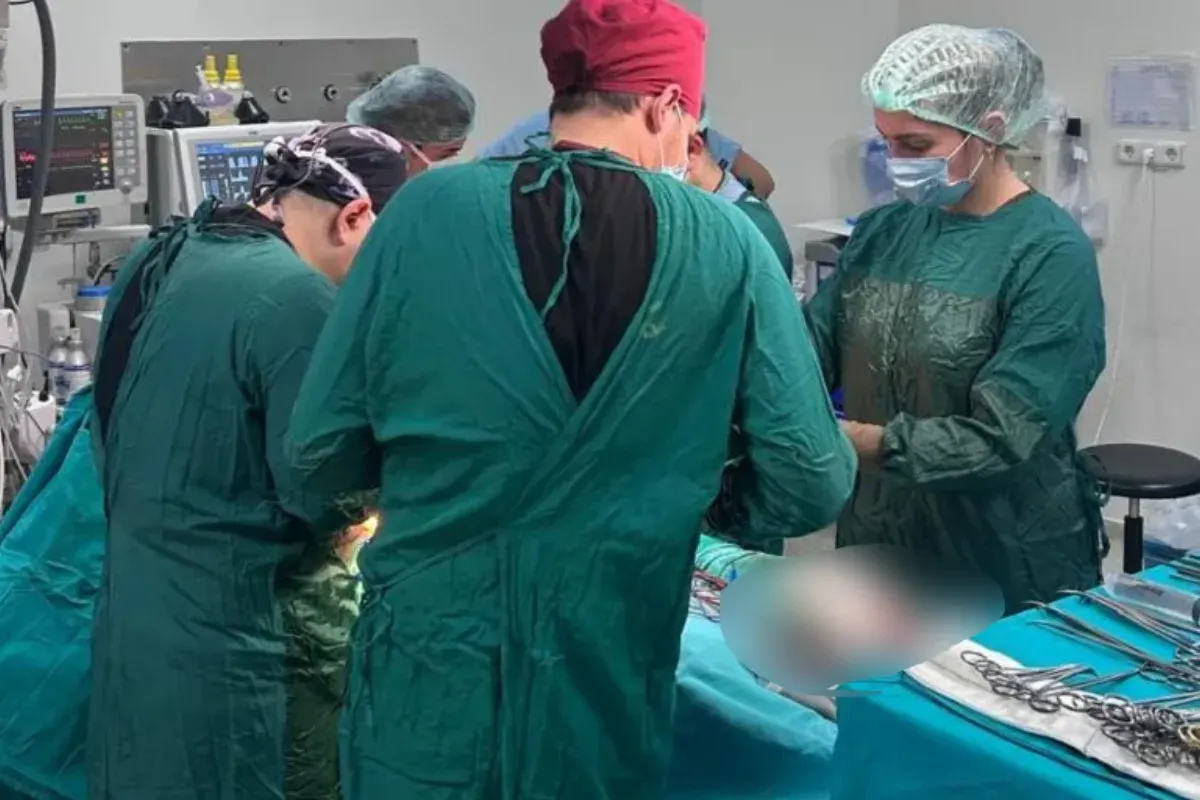 Vefat eden doktor ölümünde bile hastalara can oldu