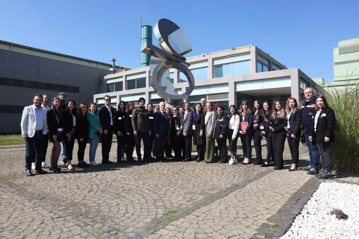 Başkan Bozbey’den kadın emekçilerine anlamlı ziyaret