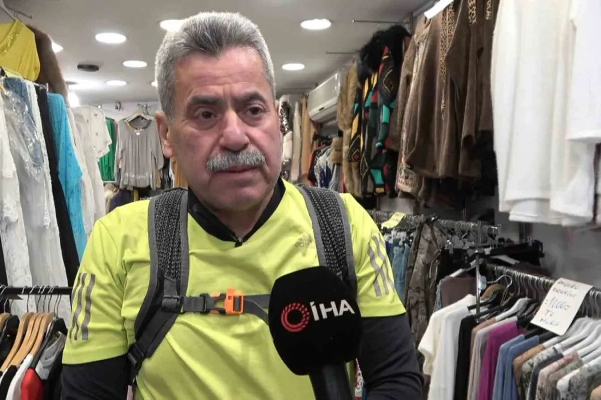 Bursa’da 66 yaşındaki esnaf, oruçlu halde trafiğe takılmamak için iftara koşuyor