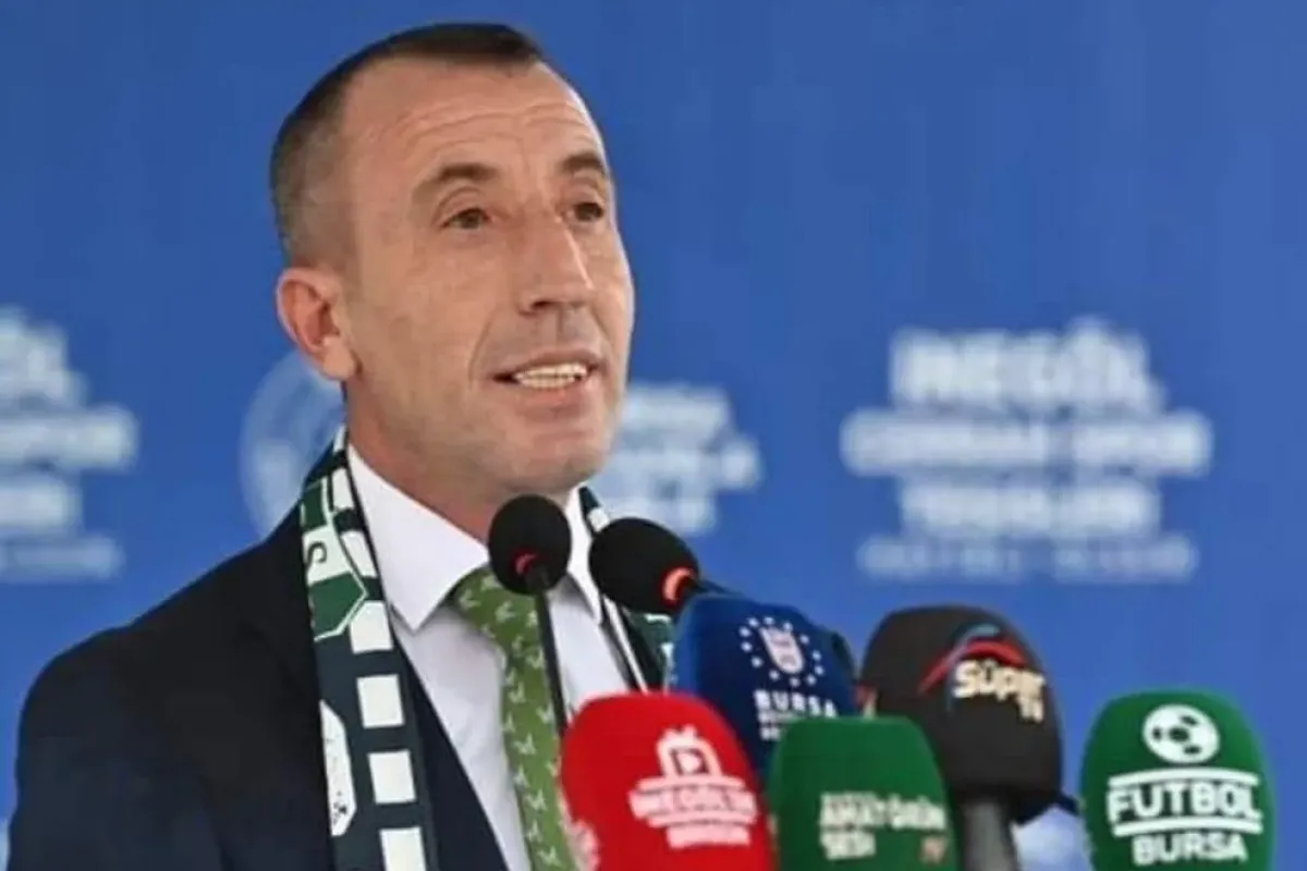 Cerrahspor Başkanı Recep Okumuş Görevinden Ayrıldığını Açıkladı