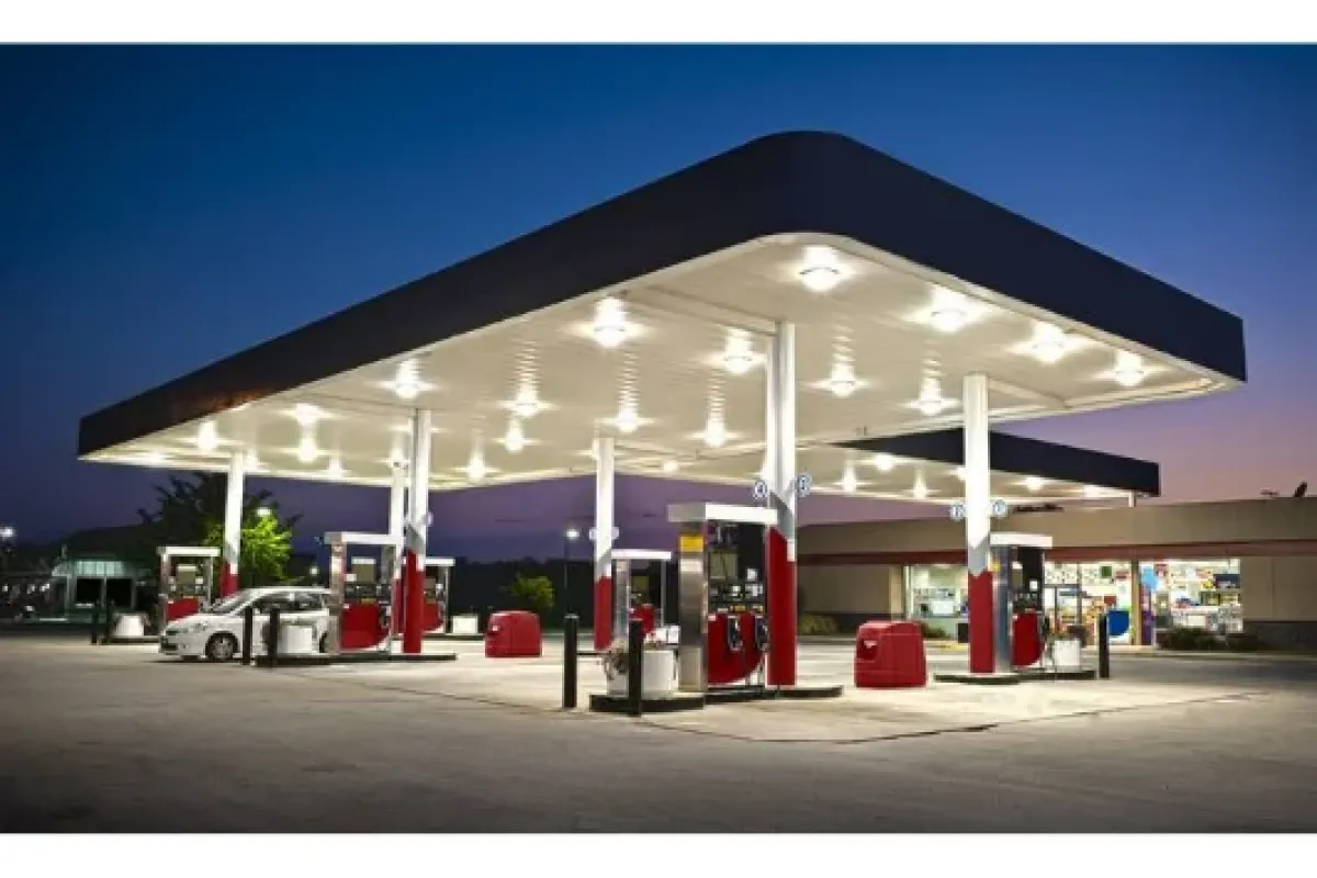 24 saat geçmeden akaryakıta bir zam daha!