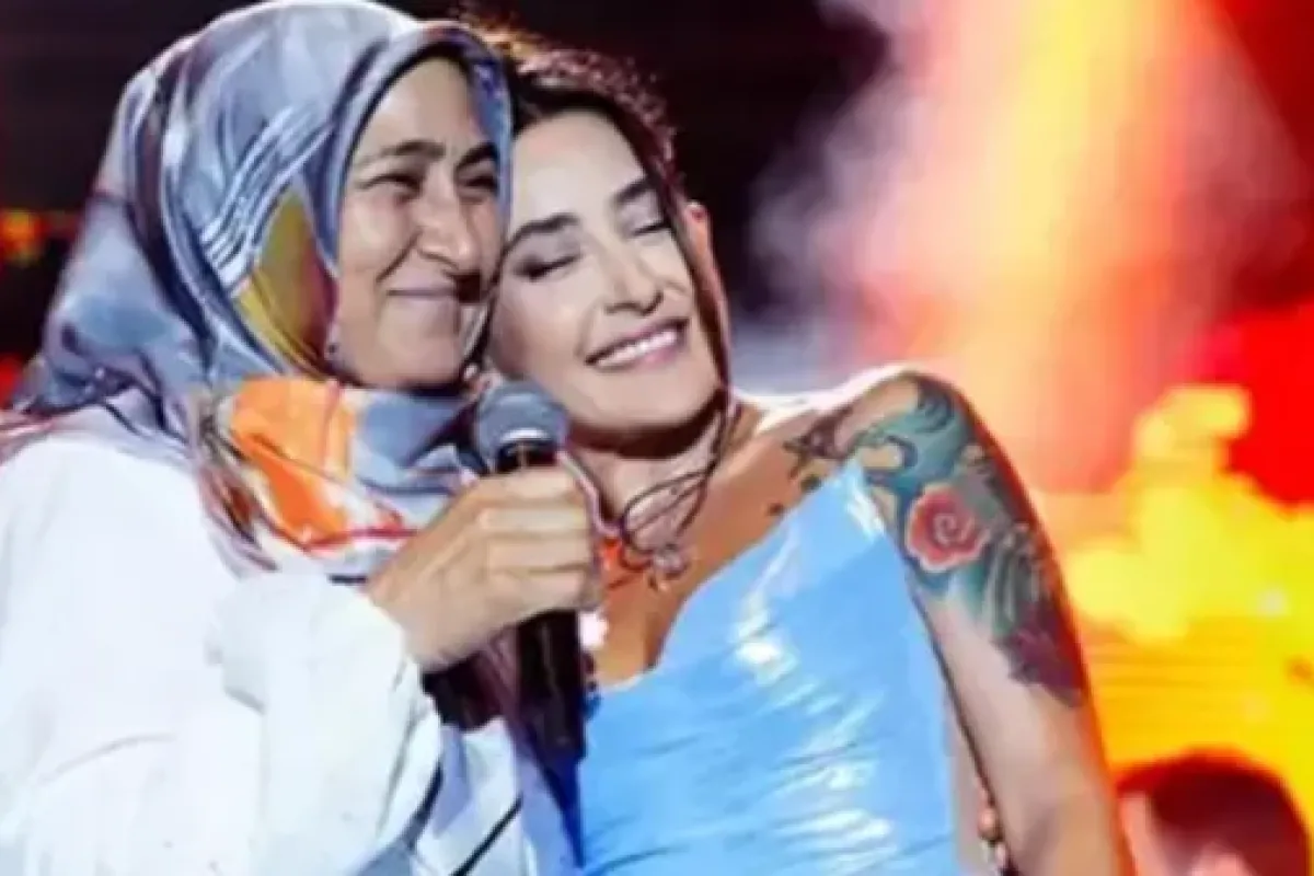 Melek Mosso'nun annesi kimdir, adı nedir, nerelidir?