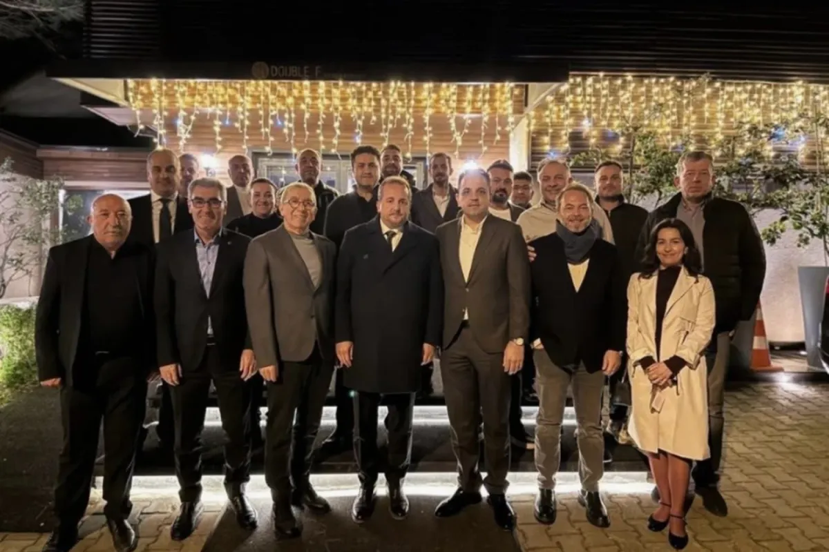BUYSAD üyeleri iftar sofrasında buluştu
